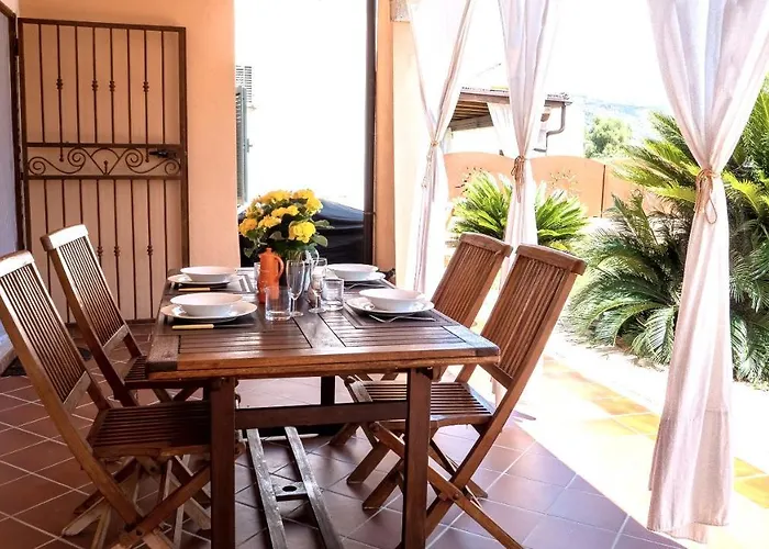 Villa Casa L'alzoni San Teodoro